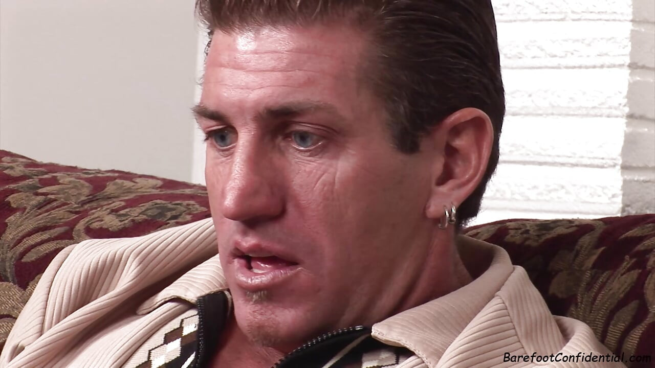 Filme de Jordana James de Descalça Confidencial