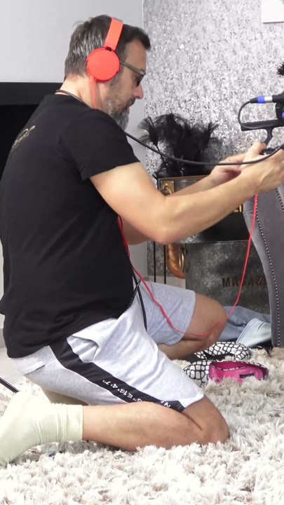 Pure Vicky - BEHIND THE SCENES - INTERVIEW UND ALLE CASTING VIDEOS AUF FUNDORADO | Clip 1