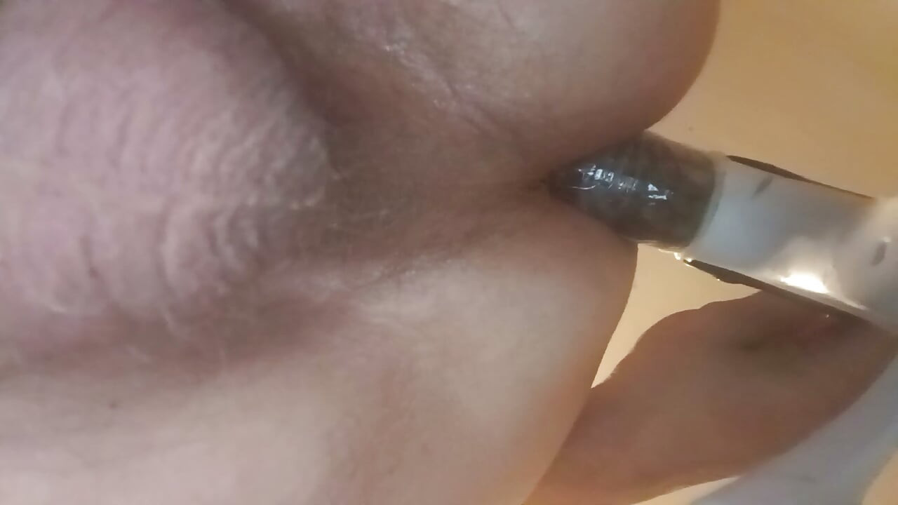 瓶子和支架