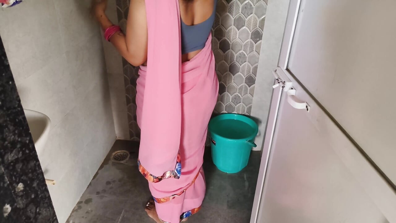 Stepsister's Shower Surprise Turns Hot, Stepbrother Records It and Fucks Her Viral Xvideo