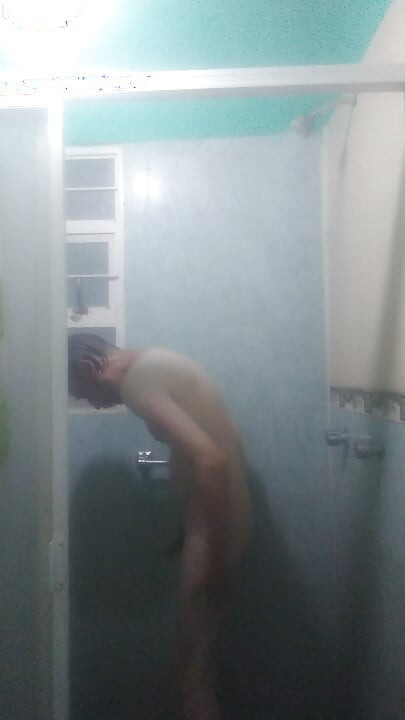 Le collagène me donne des bains sous la douche