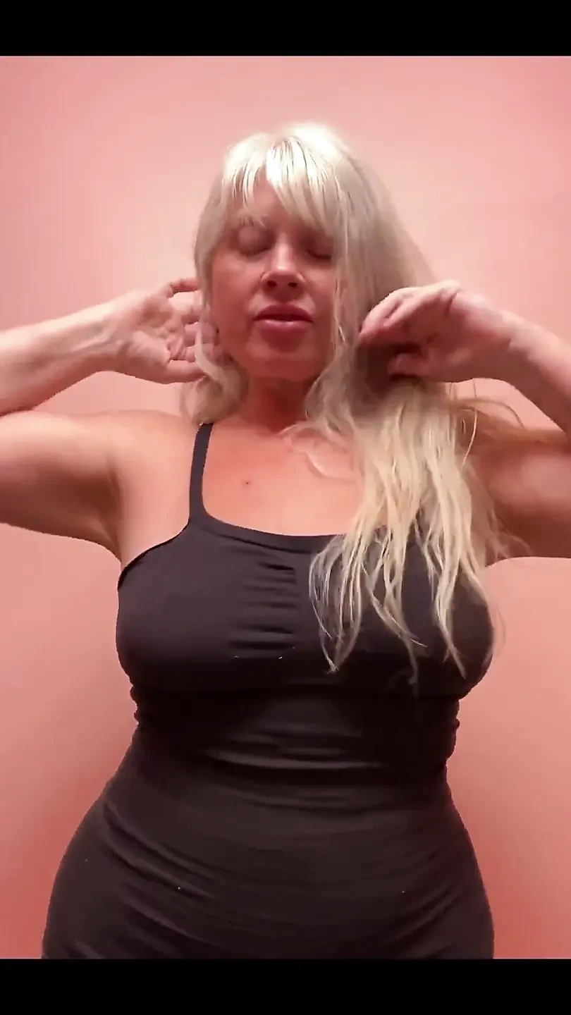 Stepmommy in Yoga Shorts in Her Bathroom
