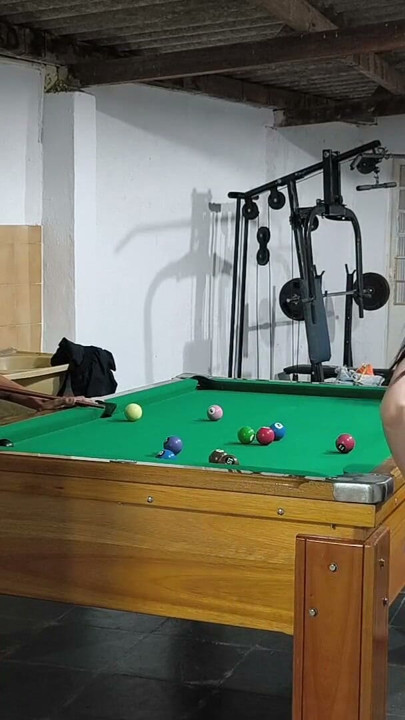 I play bi in pool | Clip 1