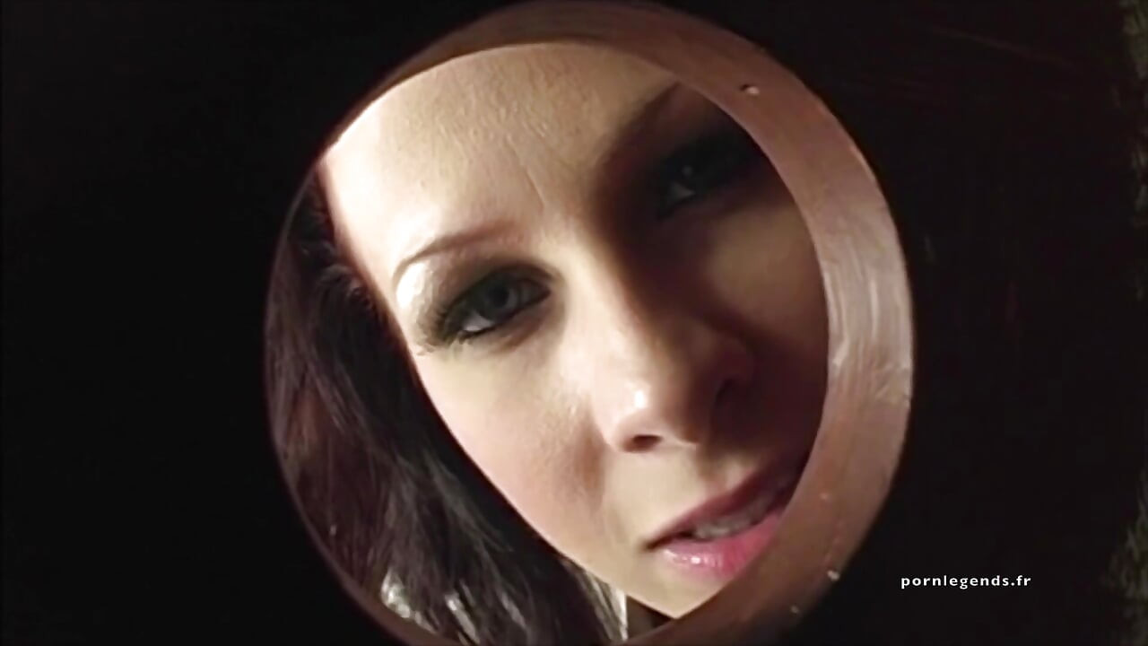 Legendary busty brunette Gianna Michaels deepthroats till cum in mouth in Glory Hole (4K)