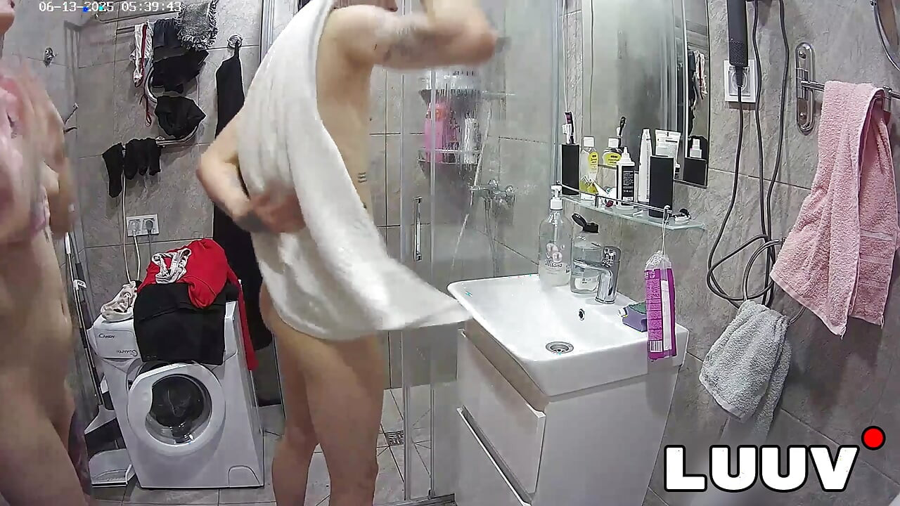 LUUV. Alice, a tattooed beauty, takes a shower with her boyfriend