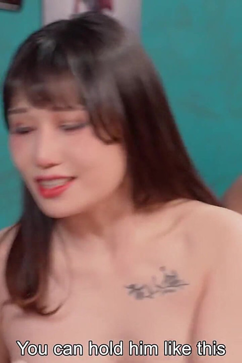 Minyon ranako ateşli çinli grup sekste sikişiyor