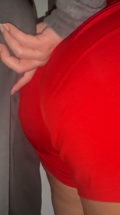 Big-assed Girl Grabs a Stranger's Penis, and He Cums on Her Buttocks.