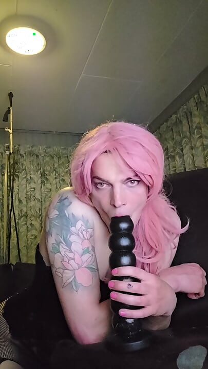 Carolien Victoria Olsen เดี่ยวเย็ดตูดในกรง