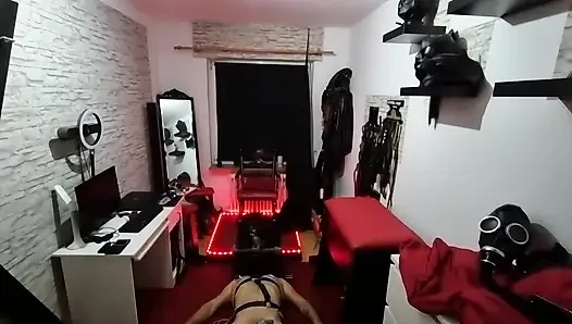 The Mistress's Task Where She Was Traveling Part 2-2.