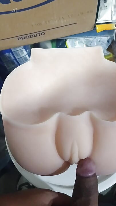 Testing my 11lb masturbator