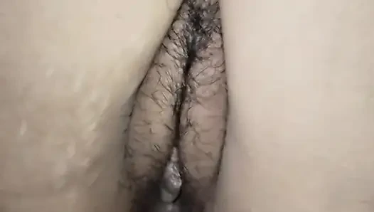 Pooja karısının amına salatalık soktu, amcığı ve götü patladı