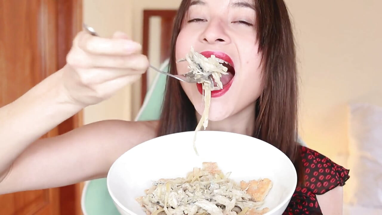 Mukbang Spaghetti - mukbang videos disponibles
