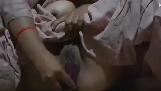 Состояние той, чей муж не живет с ним, неугоместь его жены.