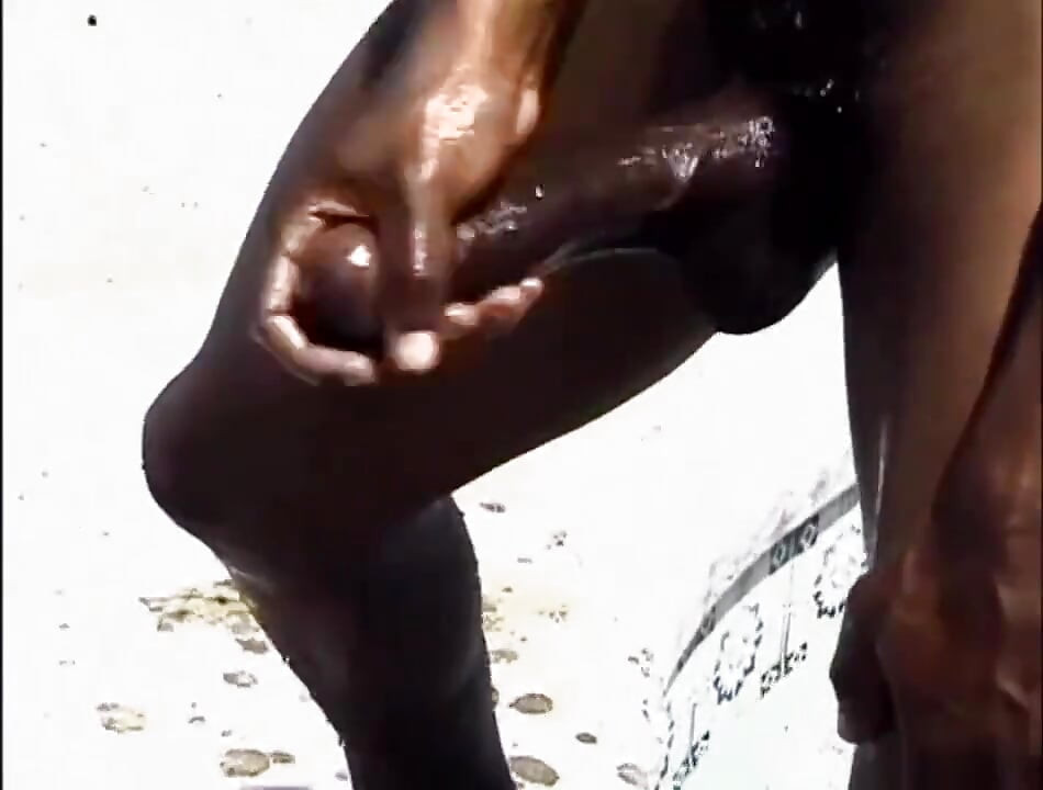 Black guy anal in the jacuzzi