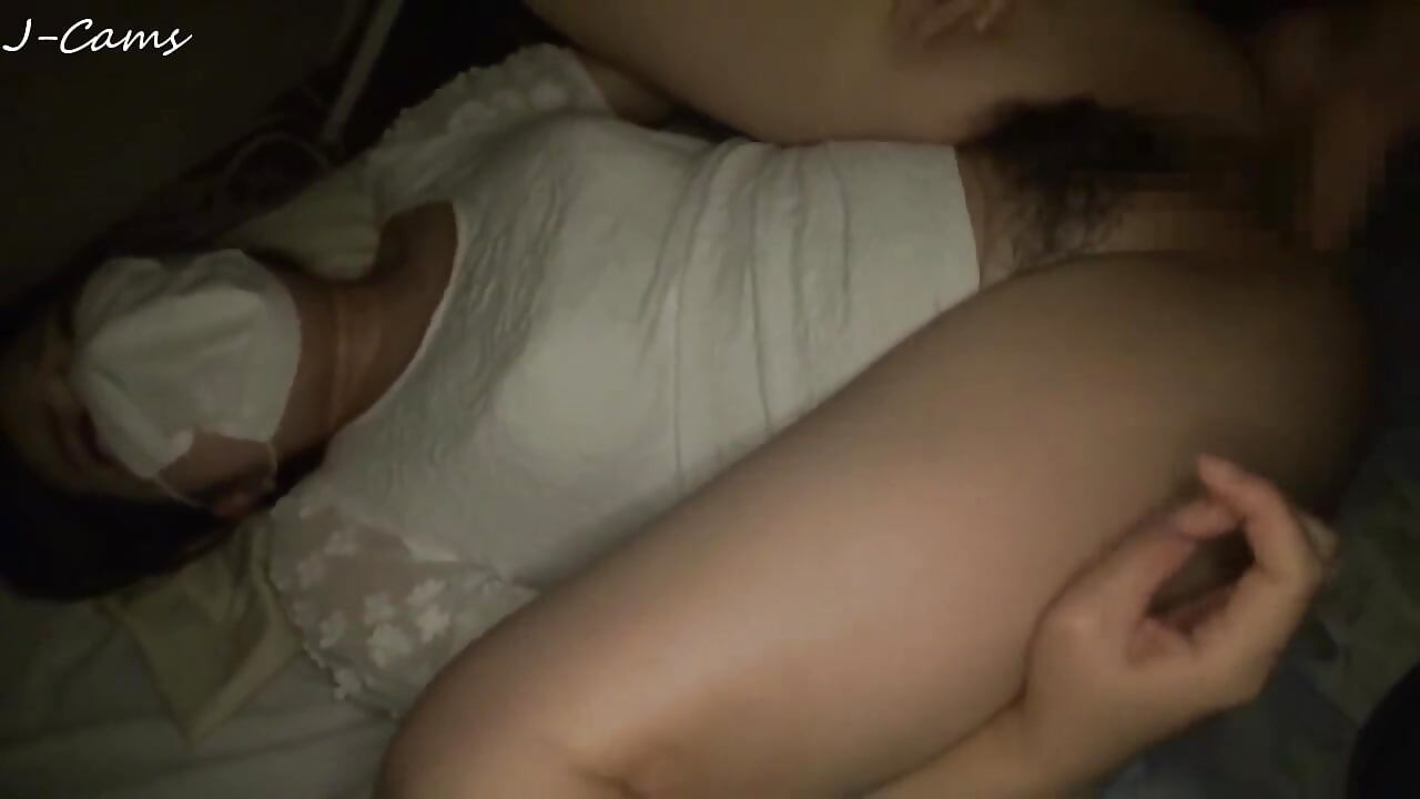 هذا هو عملي الأول. - أ