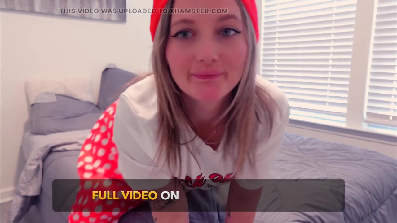 Peyton's Sultry '50s Jerk off Instruction 4K POV Temptation Awaits!