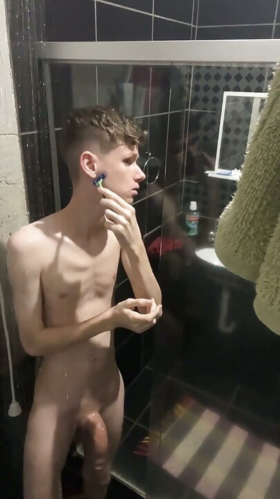 Skinny Twink Taking a Shower and Showing His Full Naked Body