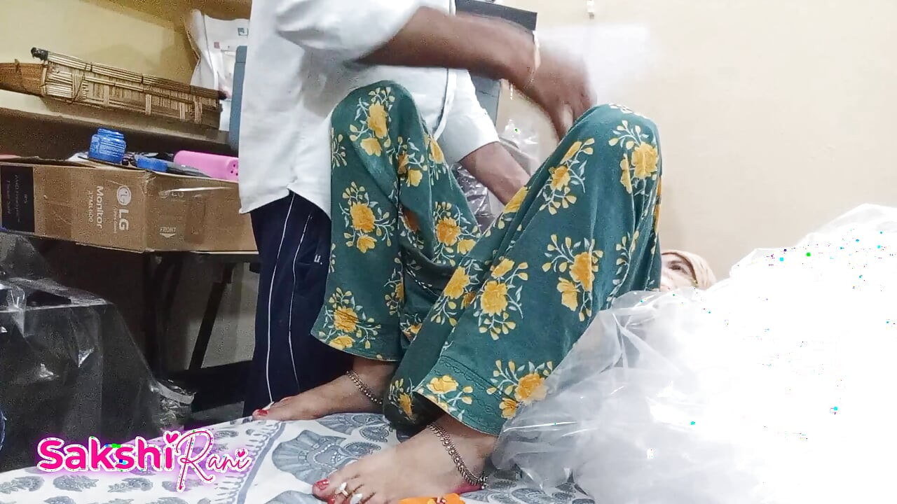 خادمتي غرفة التنظيف أمسكتها وهي تستمني بالإصبع فيديو جنسي ديزي هندي يتحدث قذر فيديو كامل