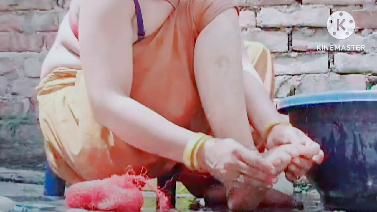 Her boyfriend is after another girl. This young and hot girl gets an idea to get her boyfriend back. She goes to the bathroom and