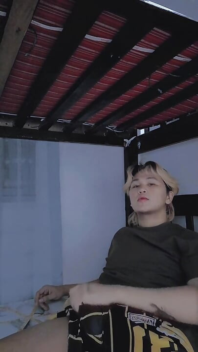 Filipino Twink Jerks off & Explodes Hot Cum
