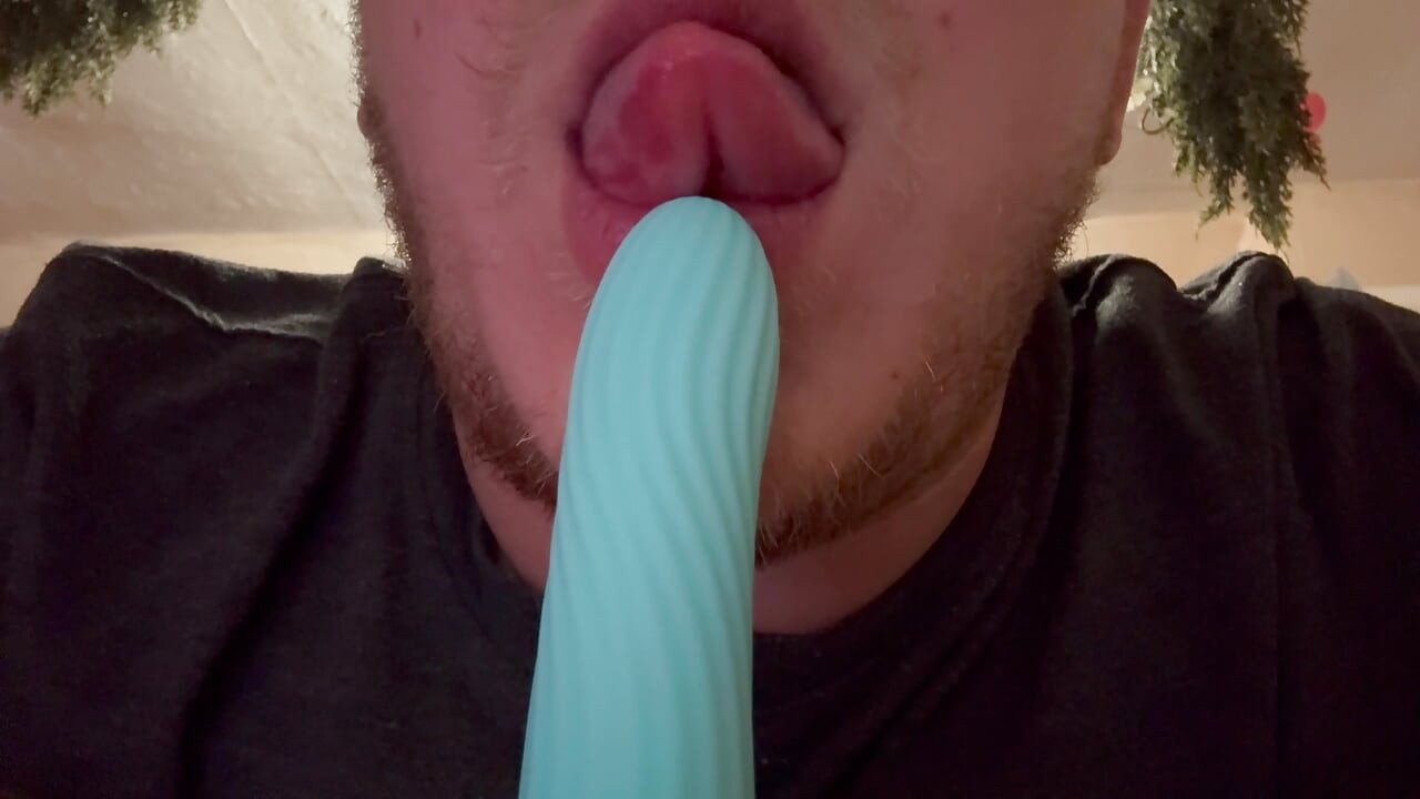 Pijpen in Slow Motion - Dildo