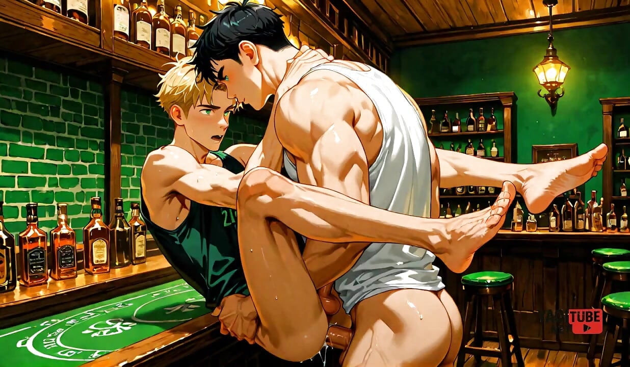 Yaoi - un mec blond dans une collection de photos dans un bar gay