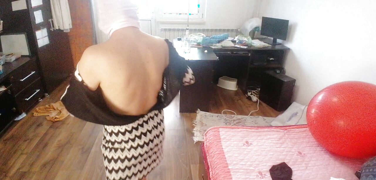 Sexy wife dances naked at home.