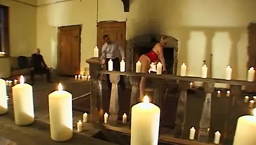 Связанная Красотка-блондинка В Интенсивной Бдсм-игре С Веревкой