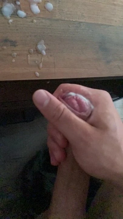 Cumming para ti en cámara lenta