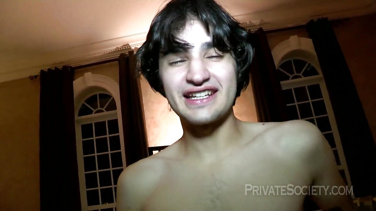 In den arsch und in den hals