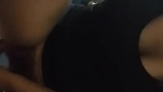 Aku baru saja meniduri kesayanganku yang cantik
