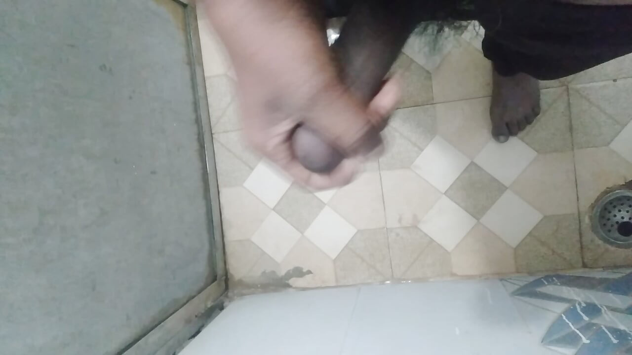 Girlfriend ki yaad meine  new year ke din muth mara