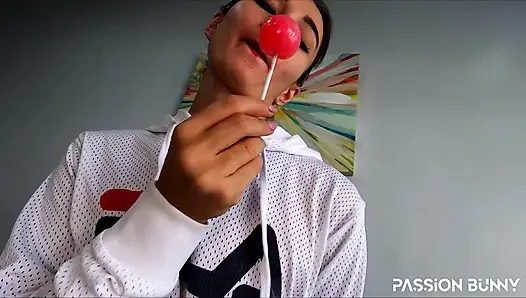 Si manis candy lagi asik masturbasi memek muridnya