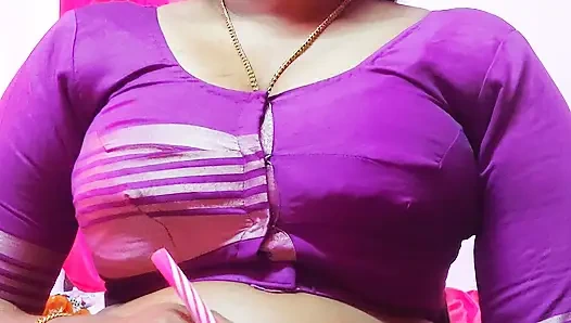 Hot and sexy aunty Apne bhatije ke sath Kiya sex.