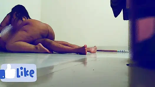 Üvey oğlumun 7 inçlik yarağı beni 3 kez boşalttı! İnanılmaz anal beni titretiyor