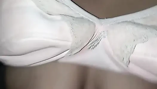 probaashi bhaiyr bow bhabhi ke cude Dilam
