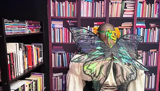 Лесбийская фора феи библиотеки - Cliff Media Productions