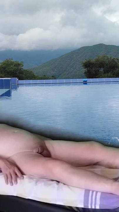 PLAYBOY STYLE MASSAGE WITH ADAMANDEVE AND LUPO | クリップ2