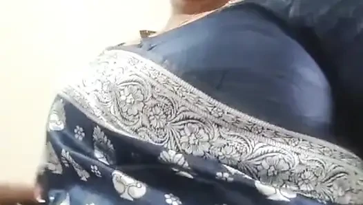 Your own aunty, shining in a saree