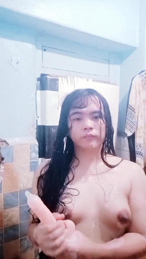 Filipina Babe Plays While on Secret Video Call | Clip 1