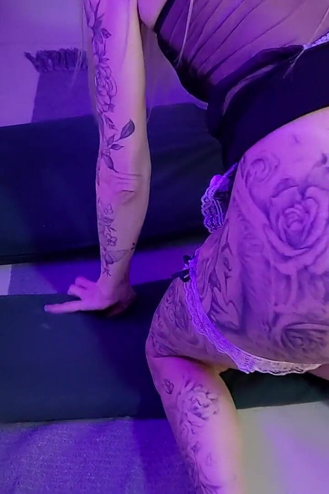 Boss Can't Resist New Blonde Maid and Fucks Her Ass Hard