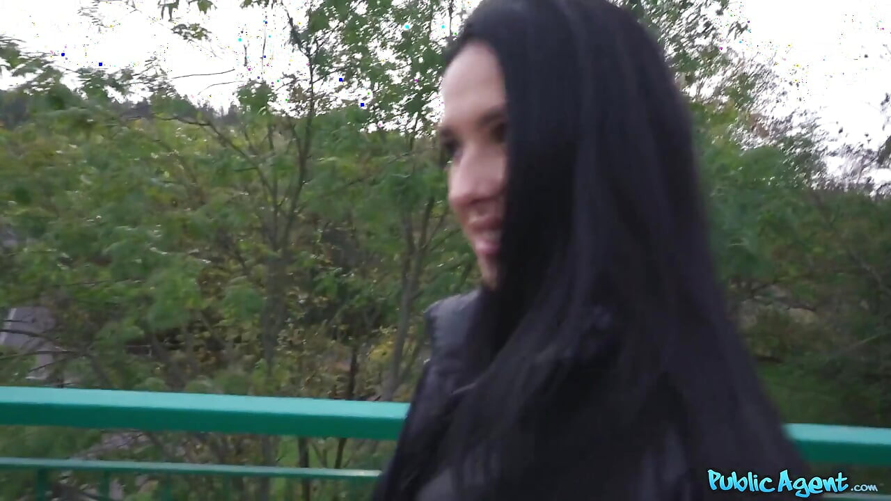 Public Agent - Hitchiker Alyssa Bounty Swallows Cum POV