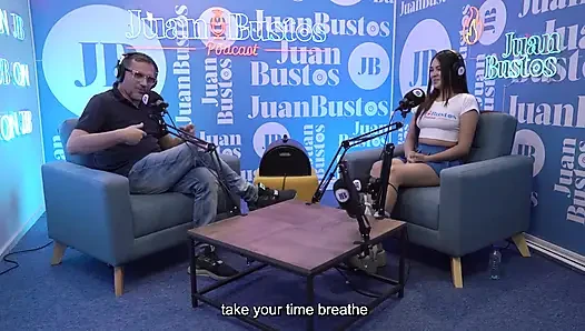 Eine Zierliche Schlampe Verliert Beim Reiten Der Sybian-maschine Die Kontrolle Und Zittert Am Ende Vor Orgasmen!