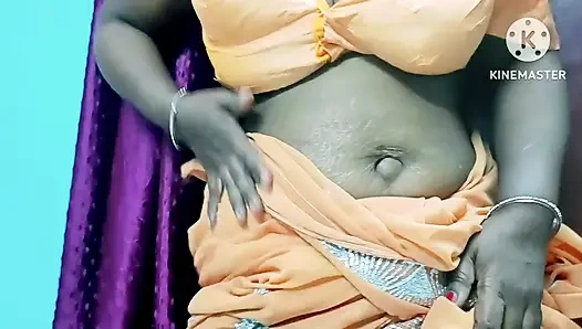 Doyumsuz seksi üvey annenin şehvetli duyguları genç üvey oğluna dönüyor