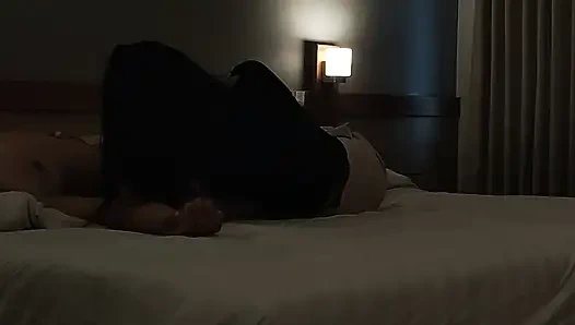 ВОЗВРАЩАЯСЬ В ШКОЛУ С ОМ, НЕСМОТРЯ НА ТО, ЧТО У НЕГО УЖЕ ЕСТЬ ПОДРУГА