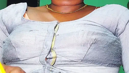 Indian cheating wife kavita has romance in kitchen