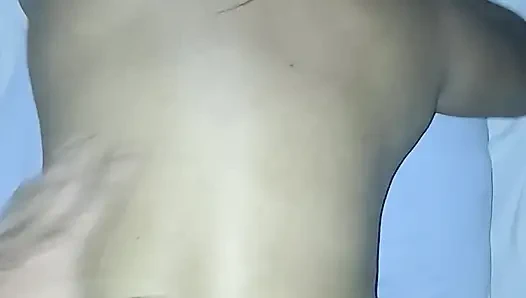 Evli esmeri yalıyor bölüm 1