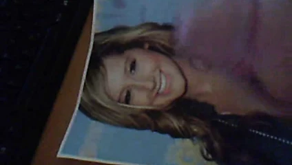 Yüz üzerinde ashley tisdale 1
