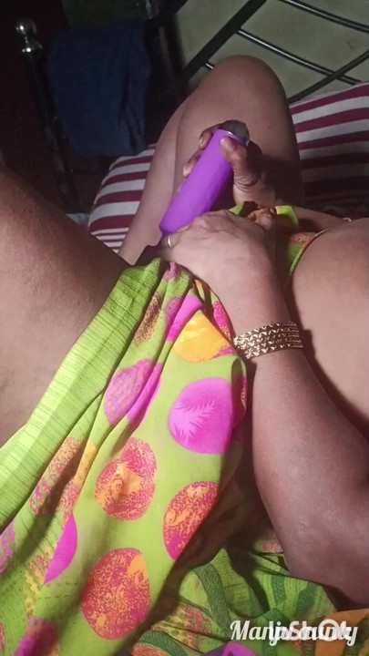 Tamil manju aunty | Clip 1