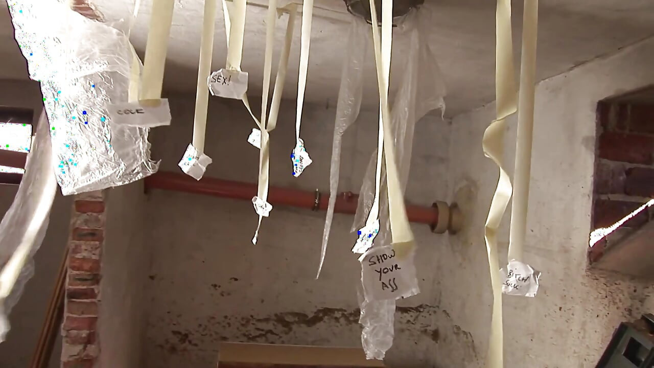 여러 가지 방법으로 부딪치는 십대 창녀를 위한 뚱뚱한 얼굴